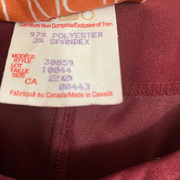 Vintage 80s rich burgundy maxi suede-like dress with front pockets - Picture 4 of 7